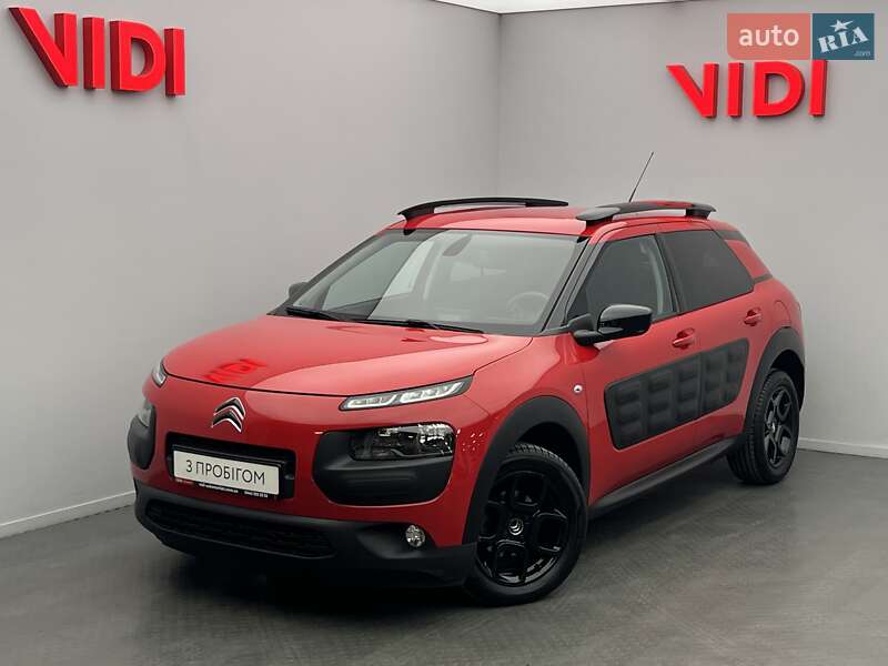 Внедорожник / Кроссовер Citroen C4 Cactus 2017 в 