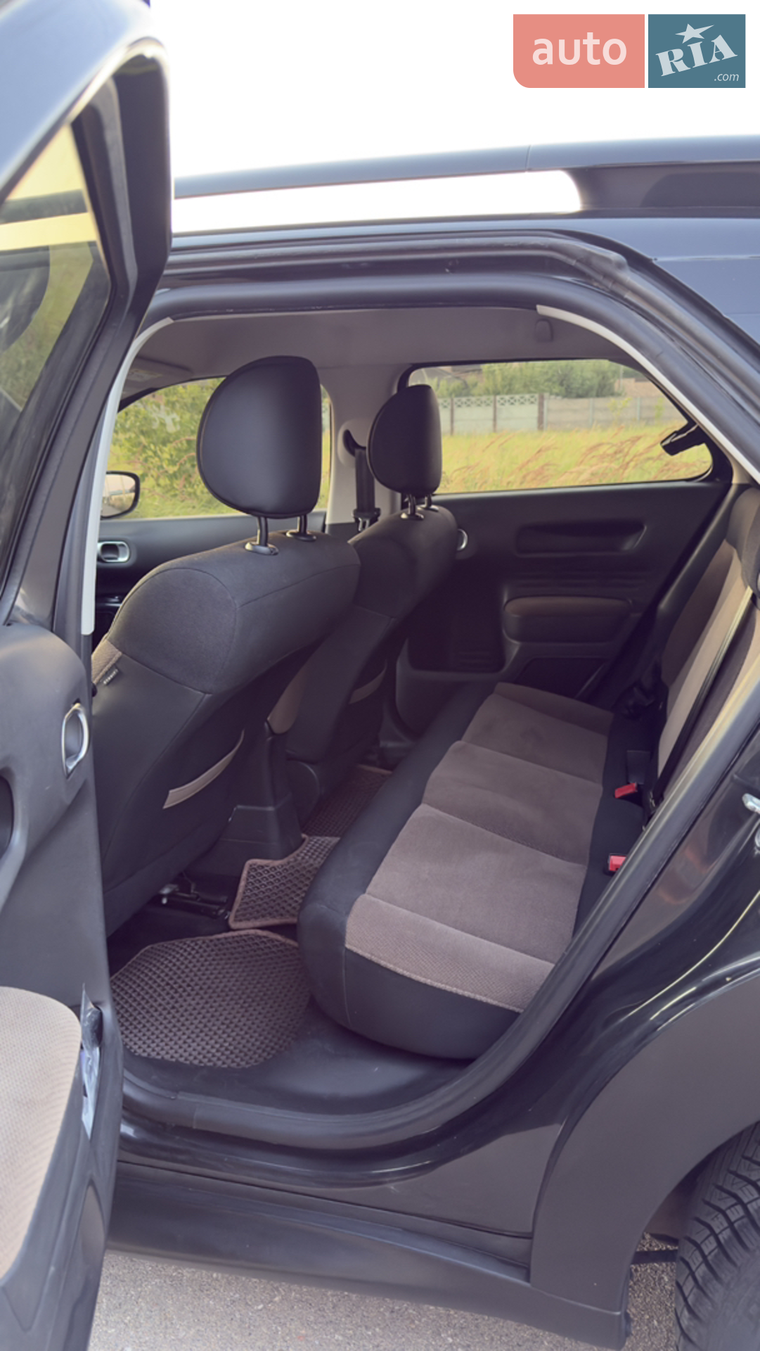2015 Citroen C4 Cactus - мініатюра 14