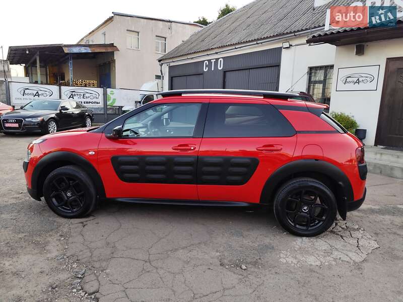 Внедорожник / Кроссовер Citroen C4 Cactus 2015 в Чернигове