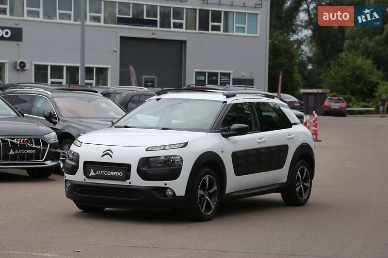 Внедорожник / Кроссовер Citroen C4 Cactus 2017 в Киеве