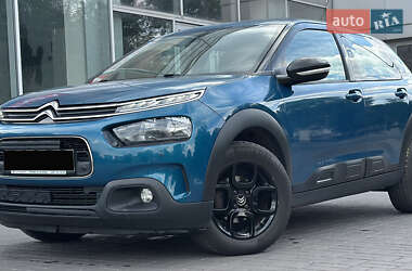 Внедорожник / Кроссовер Citroen C4 Cactus 2018 в 