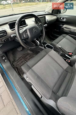 Внедорожник / Кроссовер Citroen C4 Cactus 2018 в 