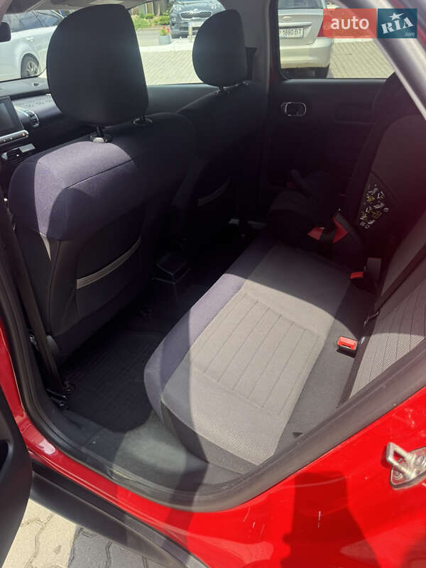 Внедорожник / Кроссовер Citroen C4 Cactus 2015 в Хмельницком