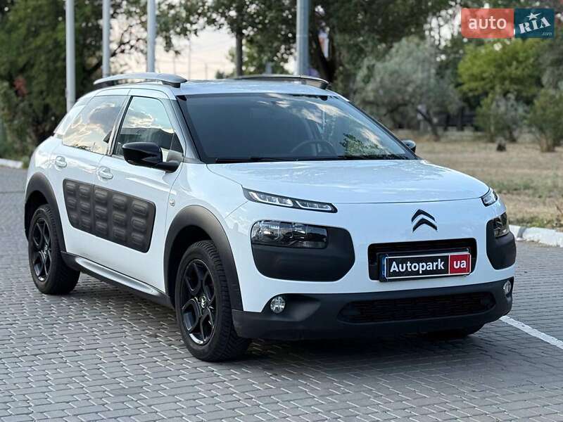 Внедорожник / Кроссовер Citroen C4 Cactus 2015 в Одессе