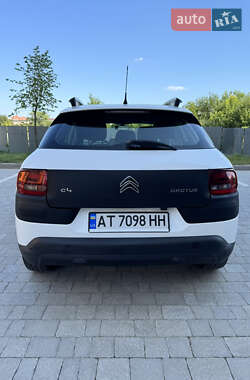 Позашляховик / Кросовер Citroen C4 Cactus 2015 в Івано-Франківську