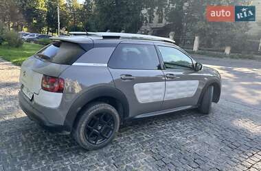 Внедорожник / Кроссовер Citroen C4 Cactus 2016 в 