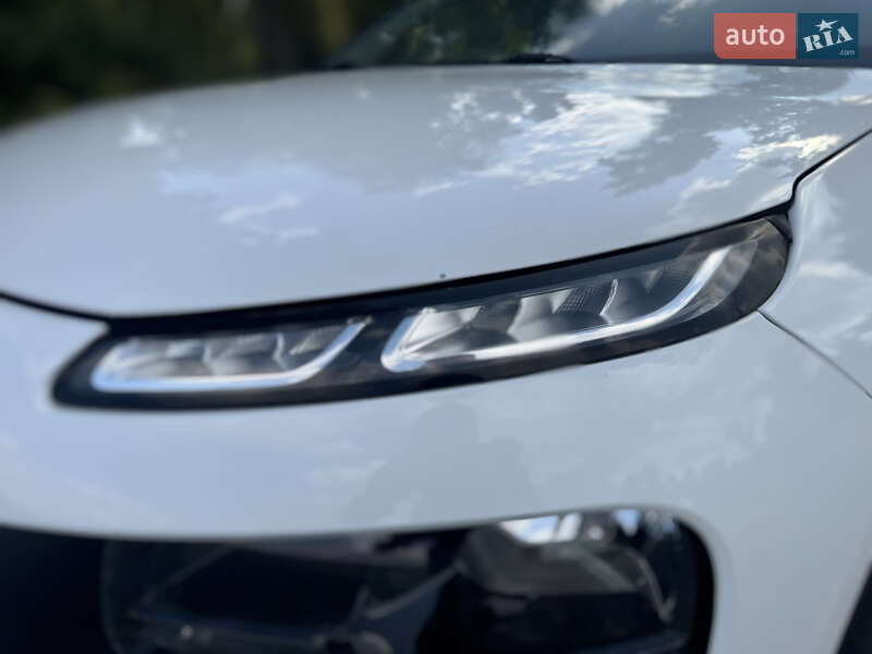 Внедорожник / Кроссовер Citroen C4 Cactus 2016 в Киеве