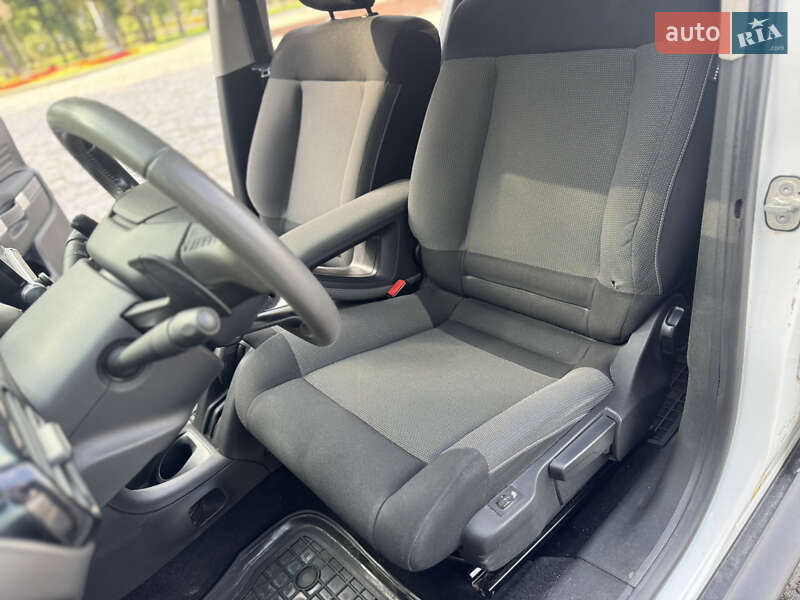 Внедорожник / Кроссовер Citroen C4 Cactus 2016 в Киеве