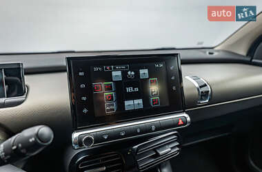 Внедорожник / Кроссовер Citroen C4 Cactus 2016 в 