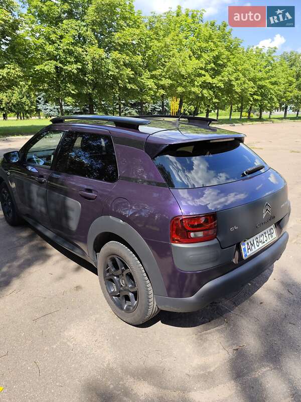 Позашляховик / Кросовер Citroen C4 Cactus 2015 в Житомирі