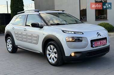 Внедорожник / Кроссовер Citroen C4 Cactus 2016 в 