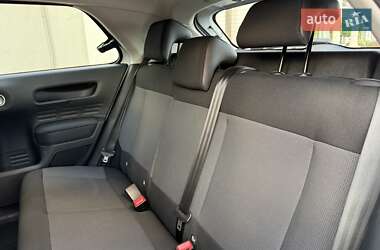 Внедорожник / Кроссовер Citroen C4 Cactus 2016 в 