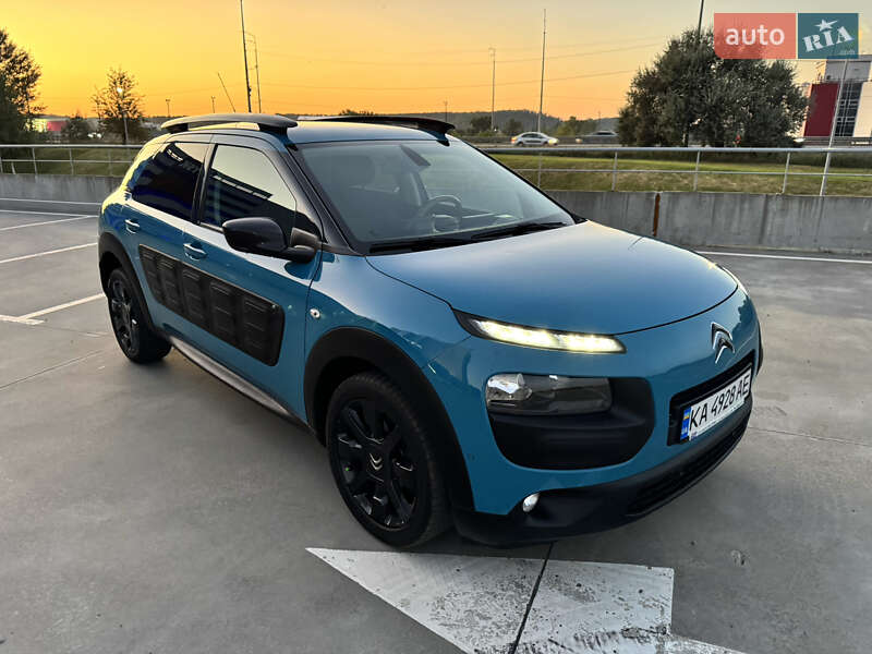 Внедорожник / Кроссовер Citroen C4 Cactus 2018 в Киеве