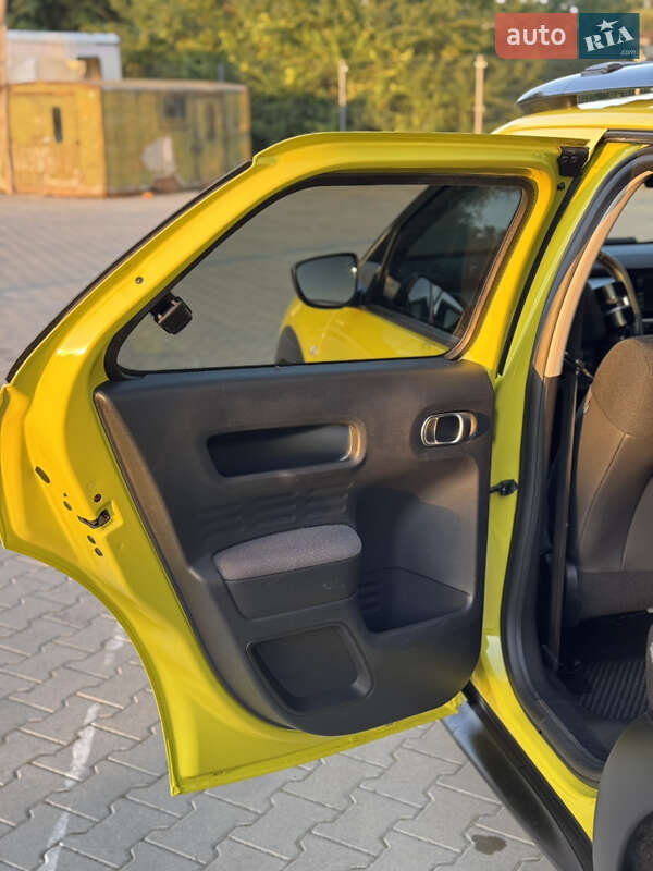 Внедорожник / Кроссовер Citroen C4 Cactus 2014 в Ровно