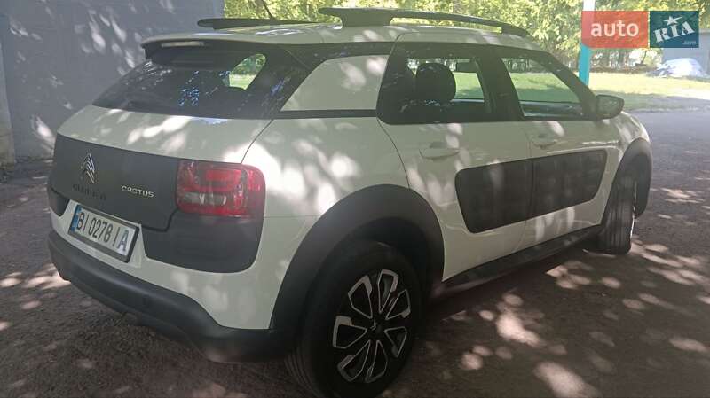 Позашляховик / Кросовер Citroen C4 Cactus 2014 в Харкові