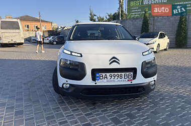 Внедорожник / Кроссовер Citroen C4 Cactus 2015 в 
