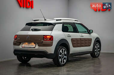 Хэтчбек Citroen C4 Cactus 2016 в 