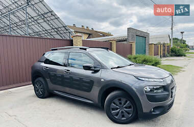 Внедорожник / Кроссовер Citroen C4 Cactus 2018 в Ромнах