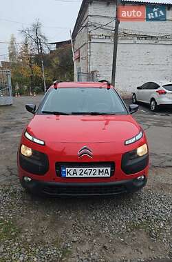 Внедорожник / Кроссовер Citroen C4 Cactus 2015 в 