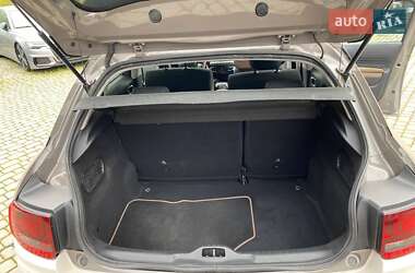 Внедорожник / Кроссовер Citroen C4 Cactus 2015 в 