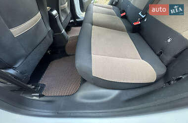 Внедорожник / Кроссовер Citroen C4 Cactus 2014 в 