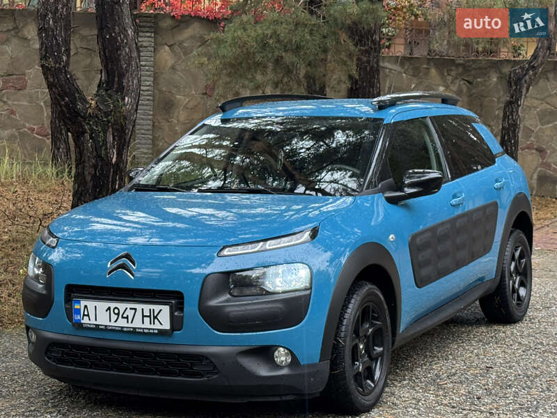 Внедорожник / Кроссовер Citroen C4 Cactus 2017 в Киеве