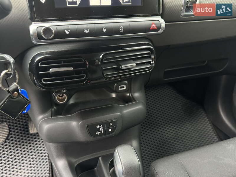 Внедорожник / Кроссовер Citroen C4 Cactus 2017 в Киеве