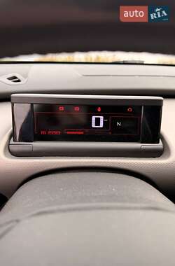 Позашляховик / Кросовер Citroen C4 Cactus 2014 в  фото 11 Позашляховик / Кросовер Citroen C4 Cactus 2014 в