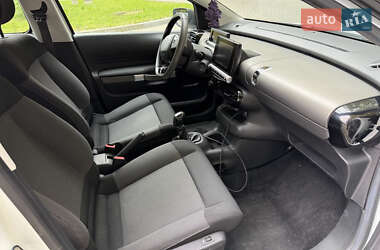 Внедорожник / Кроссовер Citroen C4 Cactus 2015 в 