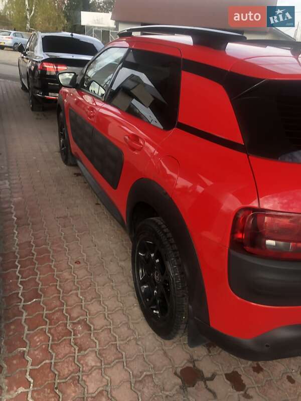 Внедорожник / Кроссовер Citroen C4 Cactus 2018 в Рахове фото 2 Внедорожник / Кроссовер Citroen C4 Cactus 2018 в Рахове