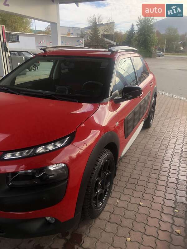 Внедорожник / Кроссовер Citroen C4 Cactus 2018 в Рахове фото 6 Внедорожник / Кроссовер Citroen C4 Cactus 2018 в Рахове