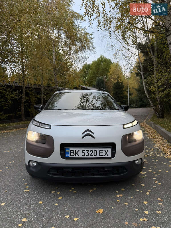 Позашляховик / Кросовер Citroen C4 Cactus 2014 в Києві фото 4 Позашляховик / Кросовер Citroen C4 Cactus 2014 в Києві