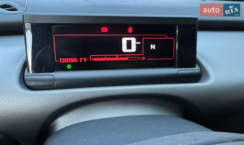 Позашляховик / Кросовер Citroen C4 Cactus 2015 в Києві фото 3 Позашляховик / Кросовер Citroen C4 Cactus 2015 в Києві