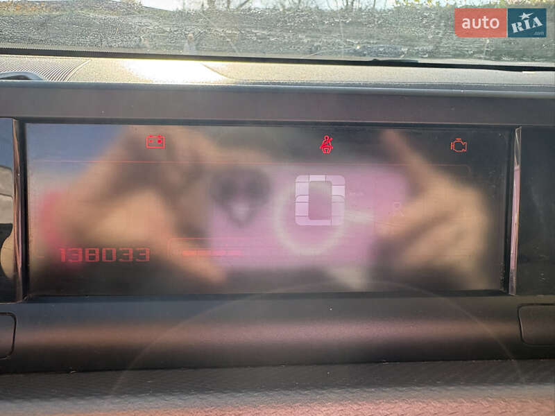 Внедорожник / Кроссовер Citroen C4 Cactus 2015 в Киеве фото 29 Внедорожник / Кроссовер Citroen C4 Cactus 2015 в Киеве