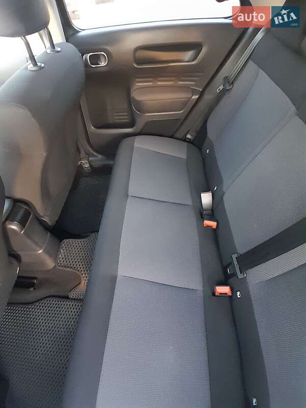 Внедорожник / Кроссовер Citroen C4 Cactus 2016 в Рогатине