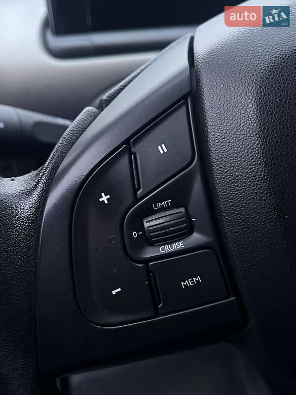 Внедорожник / Кроссовер Citroen C4 Cactus 2018 в Полтаве