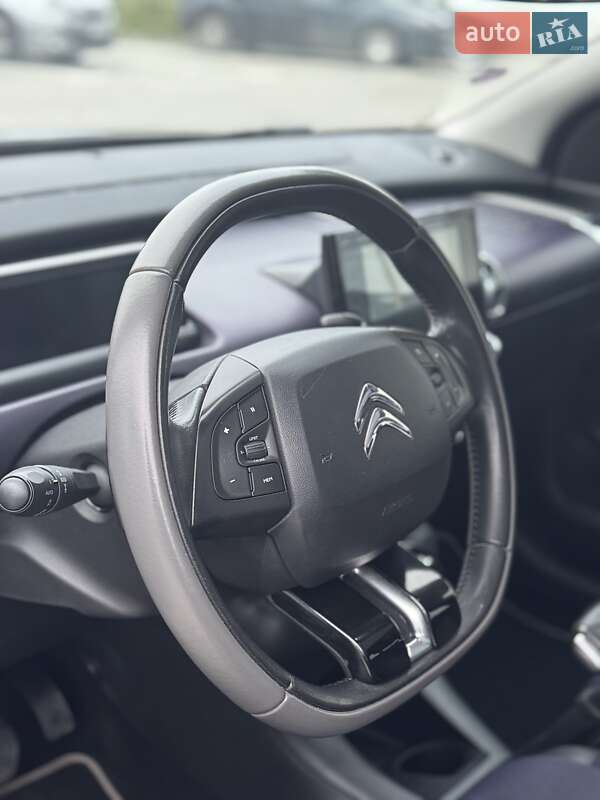 Внедорожник / Кроссовер Citroen C4 Cactus 2014 в Ровно