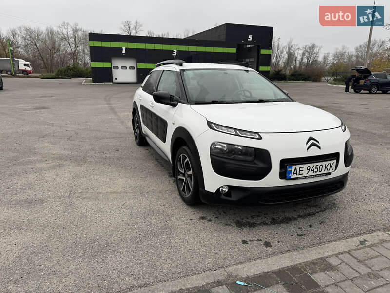 Позашляховик / Кросовер Citroen C4 Cactus 2016 в Дніпрі фото 8 Позашляховик / Кросовер Citroen C4 Cactus 2016 в Дніпрі
