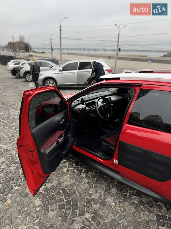 Позашляховик / Кросовер Citroen C4 Cactus 2016 в Дніпрі фото 12 Позашляховик / Кросовер Citroen C4 Cactus 2016 в Дніпрі