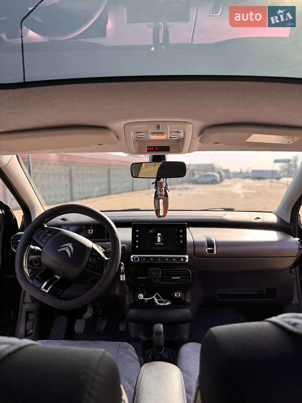 Внедорожник / Кроссовер Citroen C4 Cactus 2015 в Радехове