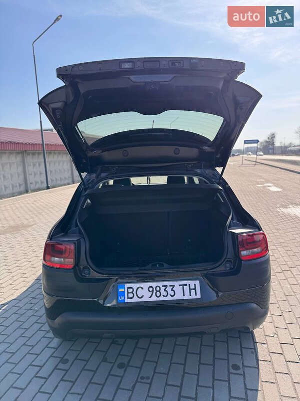 Внедорожник / Кроссовер Citroen C4 Cactus 2015 в Радехове