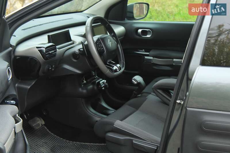 Позашляховик / Кросовер Citroen C4 Cactus 2014 в Вінниці
