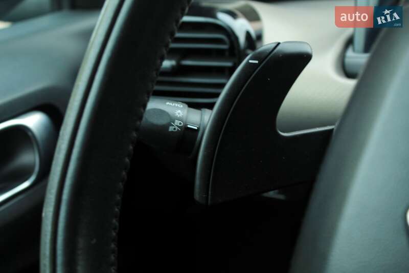 Позашляховик / Кросовер Citroen C4 Cactus 2014 в Вінниці