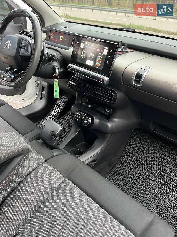 Позашляховик / Кросовер Citroen C4 Cactus 2015 в Дніпрі фото 3 Позашляховик / Кросовер Citroen C4 Cactus 2015 в Дніпрі