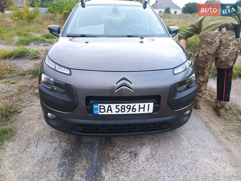 Позашляховик / Кросовер Citroen C4 Cactus 2018 в Олександрівці