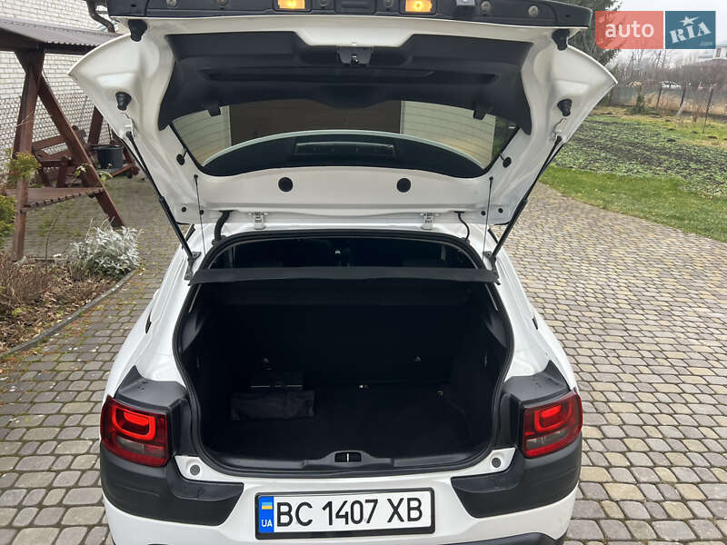 Внедорожник / Кроссовер Citroen C4 Cactus 2014 в Львове