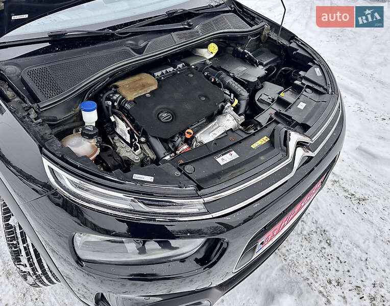 Позашляховик / Кросовер Citroen C4 Cactus 2018 в Умані