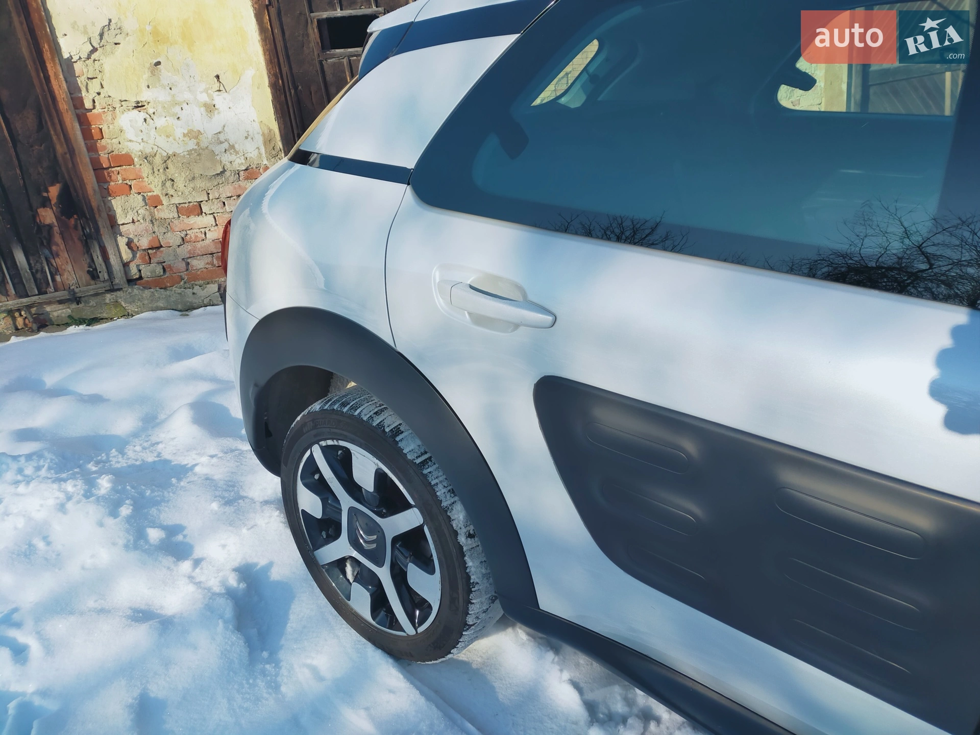 2015 Citroen C4 Cactus - мініатюра 20