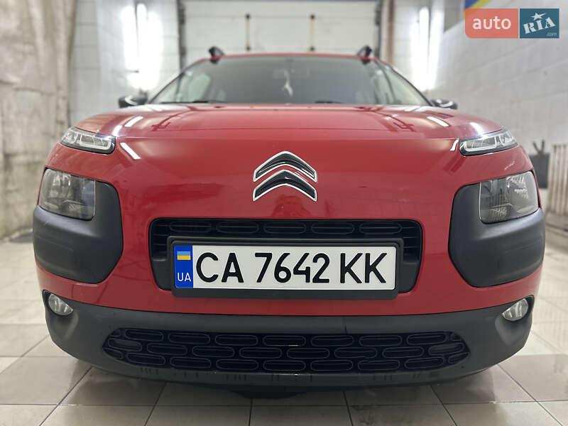 Внедорожник / Кроссовер Citroen C4 Cactus 2015 в Умани