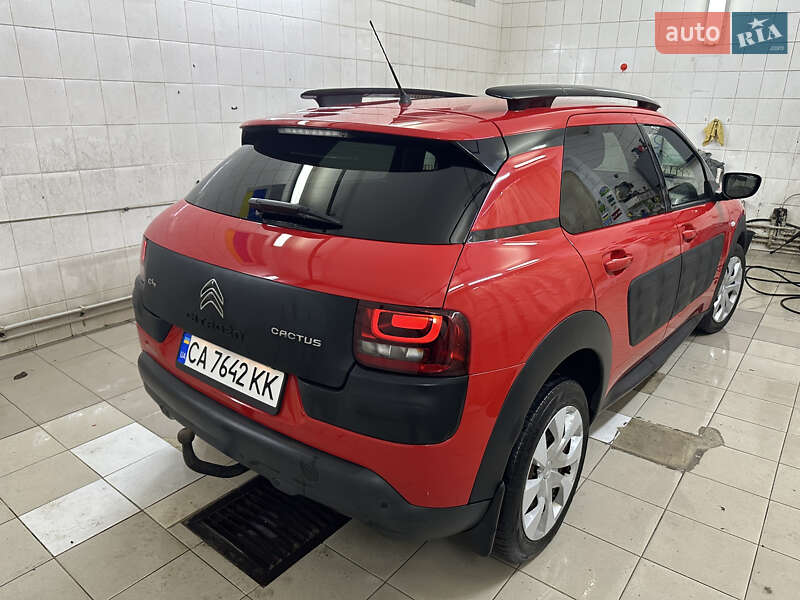 Внедорожник / Кроссовер Citroen C4 Cactus 2015 в Умани